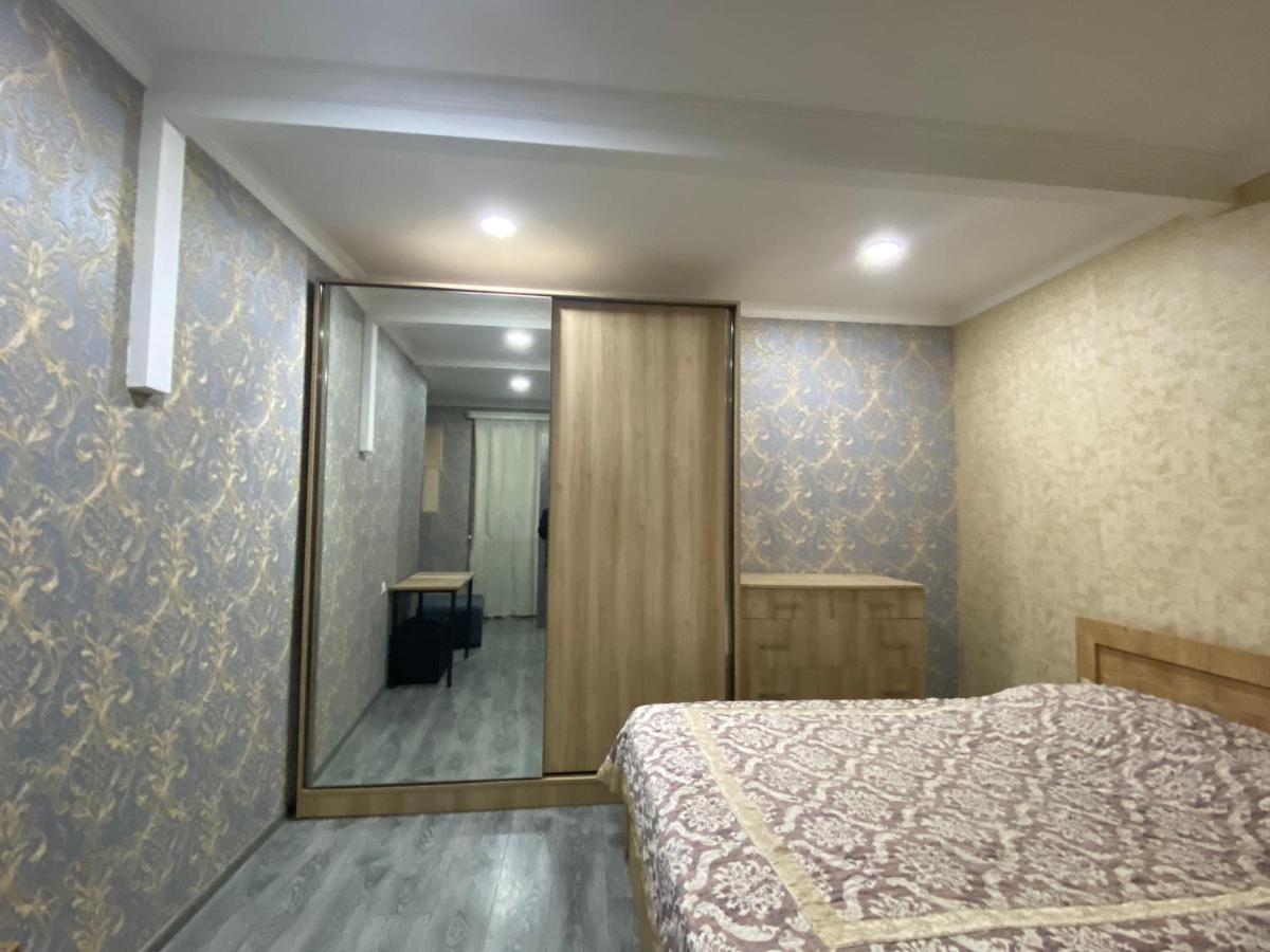 Cozy Home Тбилиси Екстериор снимка